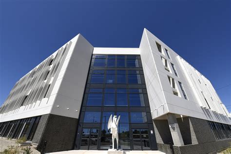 Immeuble De Bureaux Arion à Montpellier Réalisations Bureau D