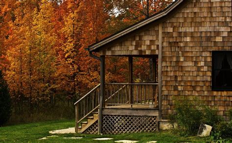Five friends go for a break at a remote cabin, where they get more than they bargained for, discovering the truth behind the cabin in the woods. Door County Log Cabin Photos