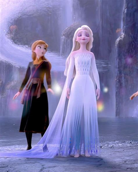 Me Gusta Comentarios Just Frozen Elsa Lover Frozen En Instagram Elsa Anna Follow