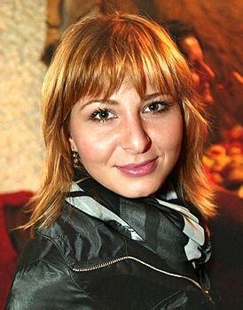 Ivana gottová má mediální obraz vzorné manželky a matky dvou dcer. Ivana Gottová Death Fact Check, Birthday & Age | Dead or ...