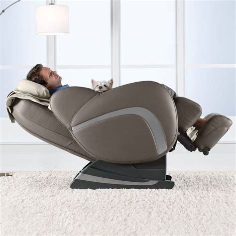 Osim Uastro Zero Gravity Massage Chair Holy Moly Now That Is Some