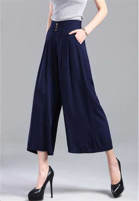 So you heard the siren song of unflattering pants and now you're thinking, maybe it's time to get a pair of my own? 2019 new women's Cropped trousers cotton linen wide leg ...