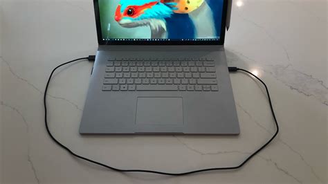 Retomando solo unos días después del final de power, esta serie secuela sigue a tariq navegando en su nueva vida, en la que su deseo de deshacerse del legado de su padre se enfrenta a la creciente presión para. Surface Book 2 charging top guide - YouTube