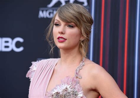 Taylor Swift News Man Who Allegedly Sent Threatening Letters Arrested