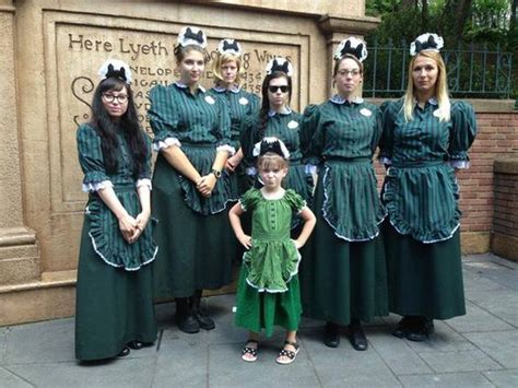 Pin On Diy Haunted Mansion Costume Ideas