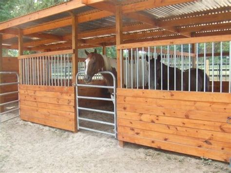 Diy Easy Horse Shelter Horse Barn Ideas Stables Horse Shelter Small