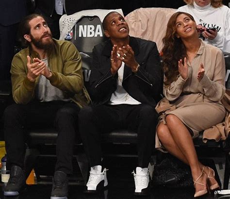 Beyonce Keeps It Chic At The Nets Game With Jay Z Jake Gyllenhaal