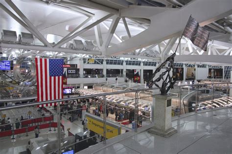 Panic At Jfk Airport With Reports Shots Fired Travel Weekly