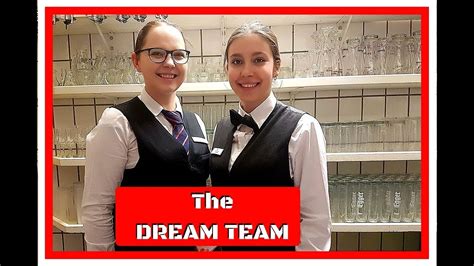 Teamwork New Waitress New Waiter Training Tips For Waiters How To