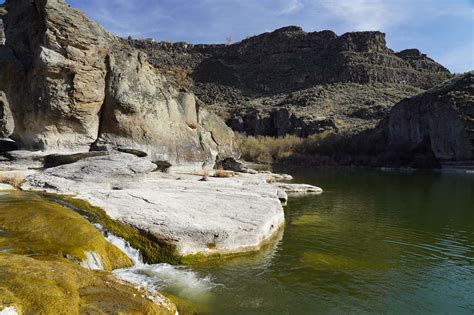 Pillar Falls - Eccentric Formations On The Snake River
