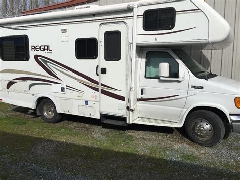 Small 22 Foot Motorhome Excellent Condition Outside Victoria Victoria