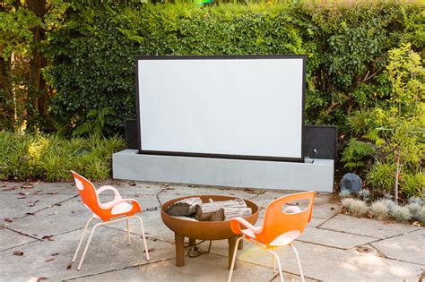 Additionally, we have reviewed the 12 best pop canopies on the market today after an extensive evaluation process. Pop-Up Projector Screen Makes for a Cool Outdoor Movie ...