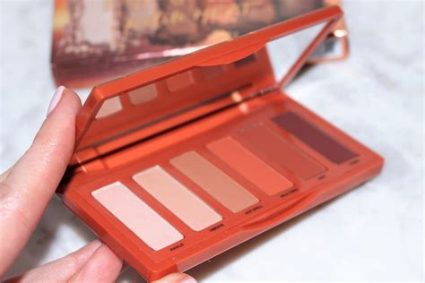 Urban Decay Naked Petite Heat Eyeshadow Palette Review Swatches