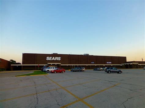 Sears Columbus Westland Mall On West Broad Street In Colum Flickr