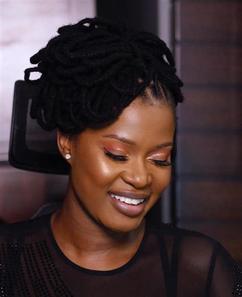 Healthy hair makes beautiful hairstyles and with long dreadlocks a good beauty routine for your hair is a must. Zenande Mfenyana's favourite dreadlock styles - Pictures ...