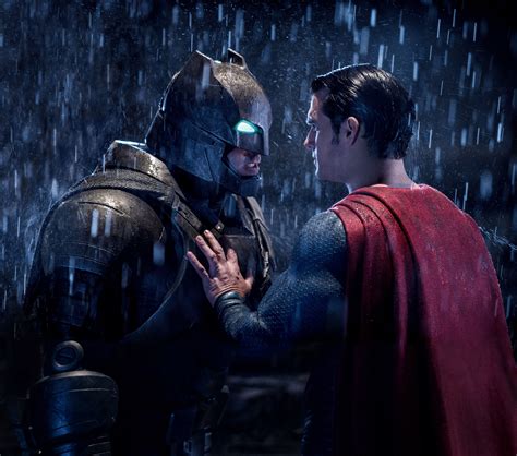 Batman Vs Superman New Trailer Dark Knight Footage Collider