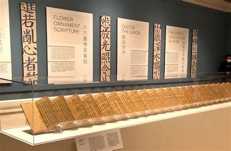 Exhibits Printed In 1085 A Thousand Years Of Books At The Huntington