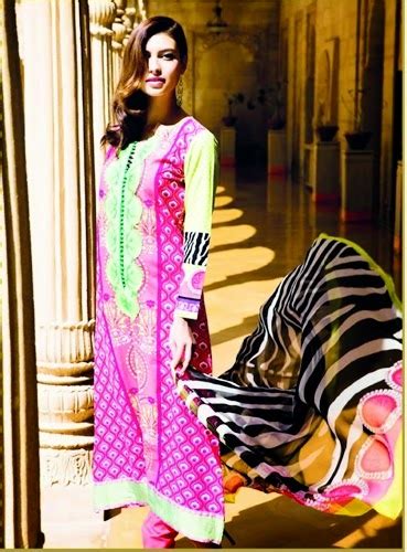 She Styles Pakistani Designer Dresses Fashion Weeks Lawn