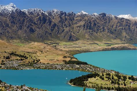 Lake Wakatipu Queenstown New Zealand Stock Photo Image Of Popular Mountain