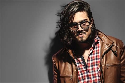 Play bhuvan bam hit new songs and download bhuvan bam mp3 songs and music album online on gaana.com. The Secret Behind Bhuvan Bam's Meteoric Youtube Stardom!