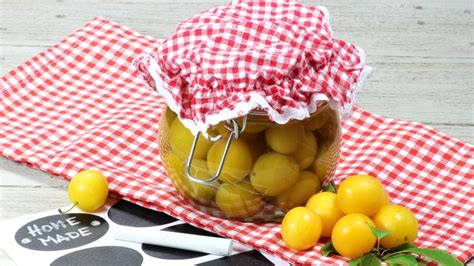 A Canning Etiquette Rule That Often Goes Overlooked