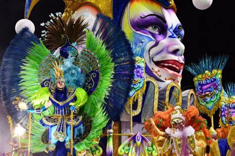 Comienza La Fiesta Y Samba Del Carnaval En Río