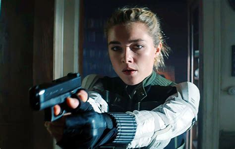 Scarlett Johansson Will Hand The Baton To Florence Pugh In Black Widow