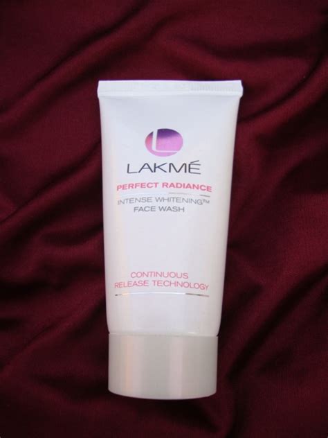 Lakme Perfect Radiance Intense Whitening Face Wash Review