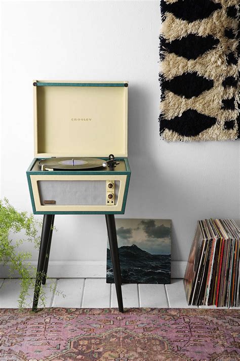 This Crosley And Urban Outfitters Record Player Is Stunning
