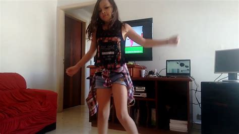 Criança Dançando De Ladin Dream Team Do Passinho Giovanna Soares 10 Anos Youtube