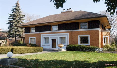 Frank Lloyd Wright Prairie School Architecture In River Forest