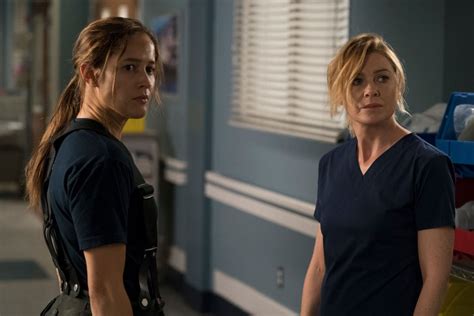 the ‘grey s anatomy crossover in the ‘station 19 season 3 finale features a ‘life threatening