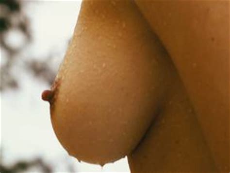 Piranha Nude Scenes Aznude Sexiezpicz Web Porn