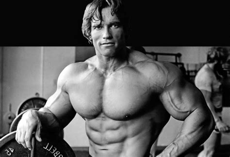 He tried to approach this young man, but didn't. Arnold Schwarzenegger's 6 Bodybuilding Rules to Build ...