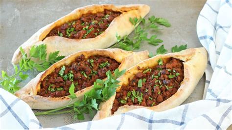 Beef Turkish Pide Recipe El Mundo Eats