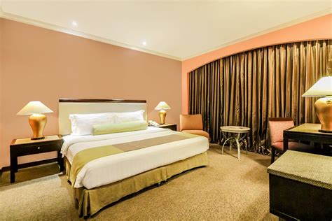 Makati Palace Hotel Rooms Pictures And Reviews Tripadvisor