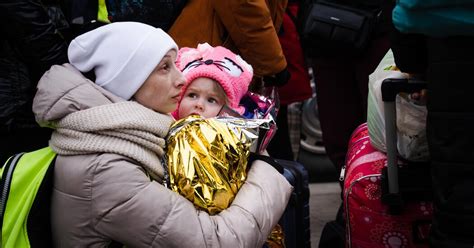 How Americans Can Sponsor Ukrainian Refugees The New York Times