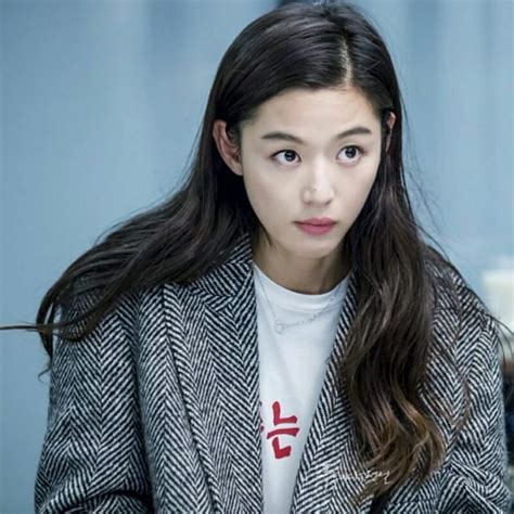 Ashin of the north starring jun ji hyun. Jun Ji Hyun in Talks to Star in New Drama by 'Signal ...