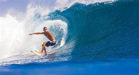 The 8 Best Surfing Destinations In The Philippines