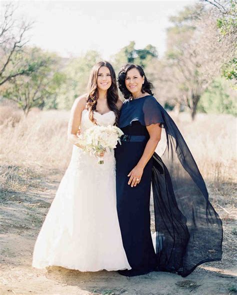 Mother of the brides can opt for delicate sequined or embroidery work at necklines and hemlines. 55 Heartwarming Mother-Daughter Wedding Photos | Martha ...