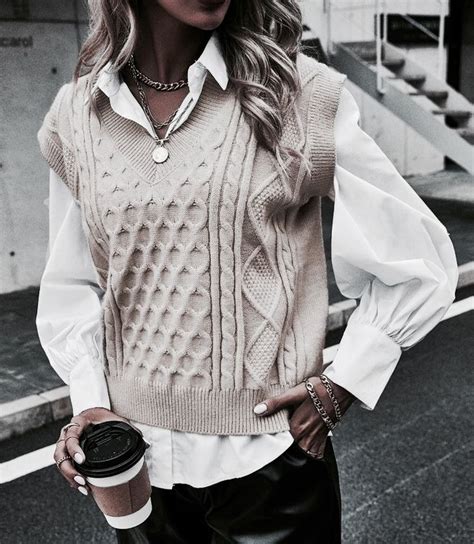 𝓼 𝓸 𝓻 𝓲 in 2021 vest outfits for women knit sweater outfit sweater vest outfit women