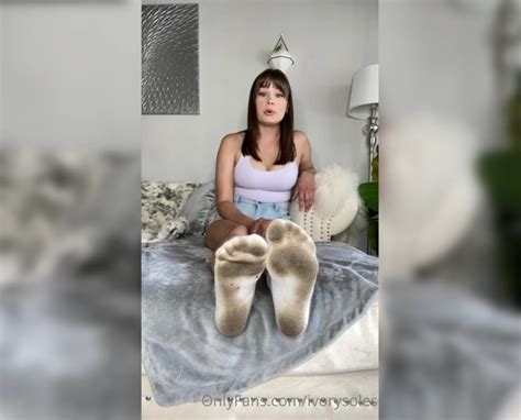 Watch Online Ivory Soles Aka Ivorysoles Onlyfans Ivory Models Ugg Sock Collection Ivorys Foot
