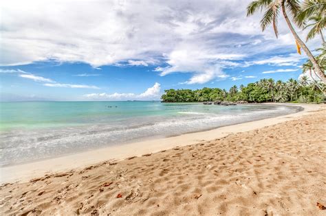 Playa Bonita Beach Front 3 Bd Vacation Rental In Las Terrenas Sa Vacasa