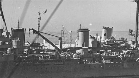 French Heavy Cruiser Tourville At Casablanca In Late 1943 Cr — Postimages