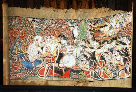 Serat wedhatama asale saka basa sangsekerta, yaiku 'wedhatama'. Crita Wayang Mahabharata (Bima Bungkus)