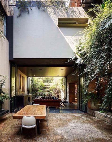 20 Modern Indoor Outdoor Living Spaces Homemydesign