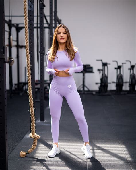 Power Seamless Sportswear Collection Lilac Leggings And Crop Top