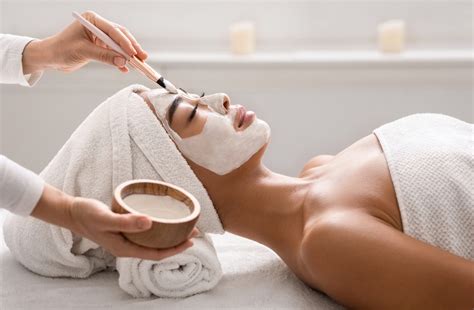 luxurious facials relax spa and beauty