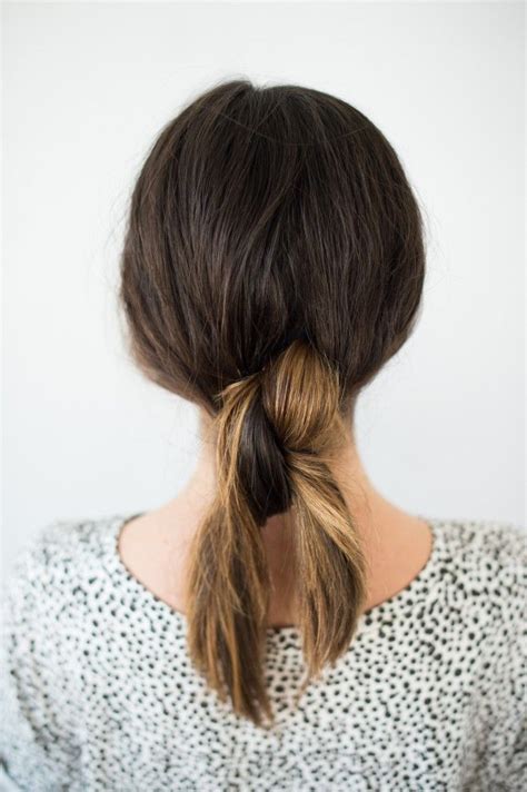 Double Knotted Low Ponytail Hair Tutorial — The Effortless Chic
