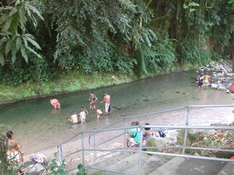 bain de rivière à grand rivière bain de rivière nord atlantique martinique